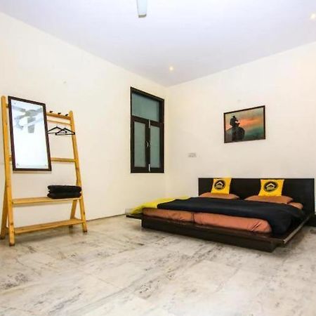 The Heistel Albergue Nueva Delhi Exterior foto